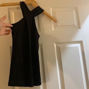 <<bundle 3 for $20>> Express black tank